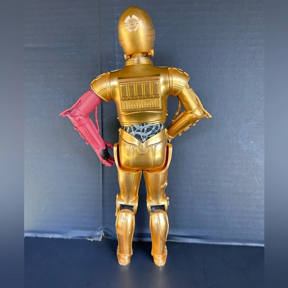 STAR WARS ACTION FIGURE - HASBRO 2015 - C-3PO - RED ARM - 11” INCH TALL RARE - Picture 2 of 3